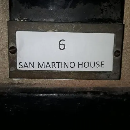 San Martino House 3* Genova